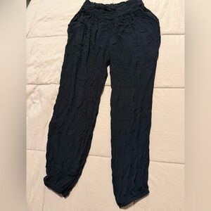 Women Fresh and Stretchy Black Pants